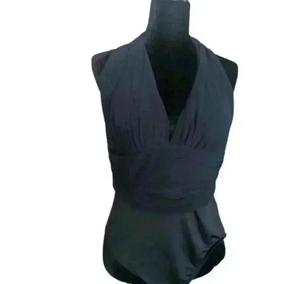 Magicsuit Other - MagicSuit Womens Black Halter Padded Slimming Swimsuit L